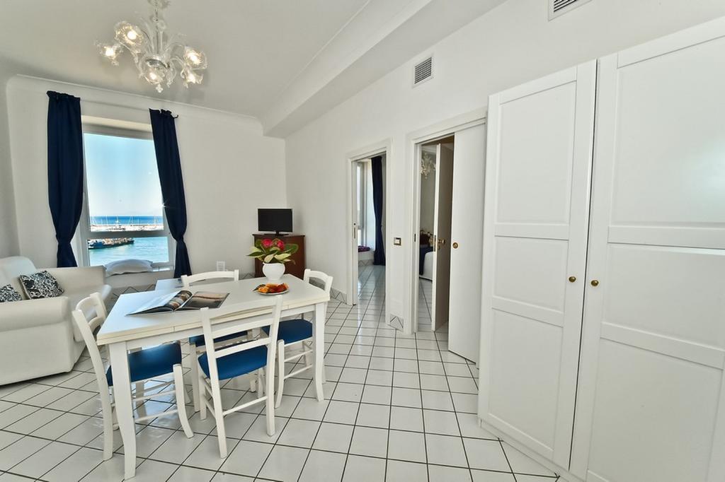 Palazzo Dogana Rooms Agropoli Exterior photo