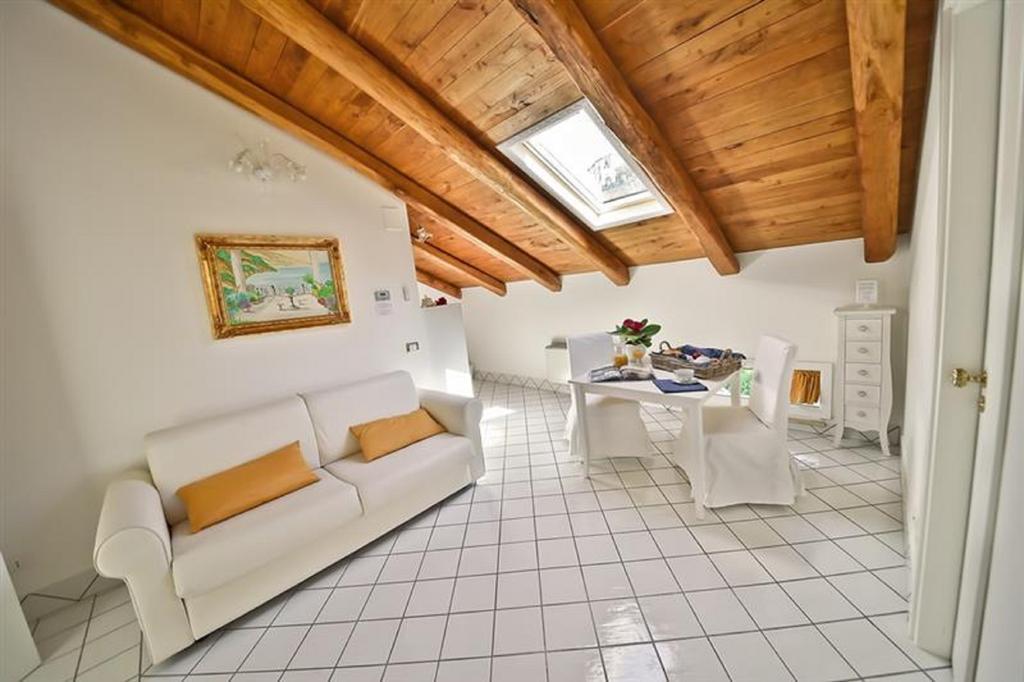 Palazzo Dogana Rooms Agropoli Exterior photo